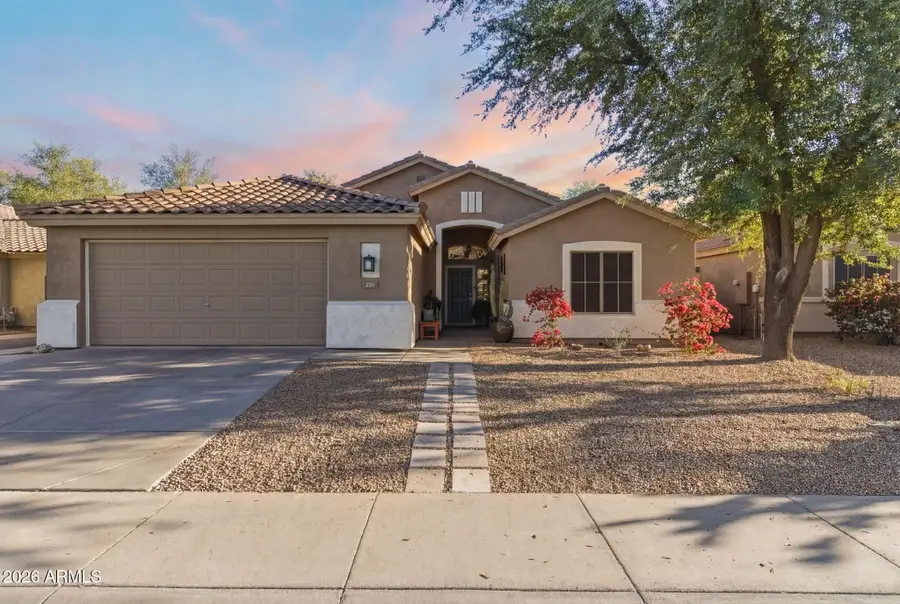 235 W Goldfinch Way, Chandler, AZ 85286 - #3