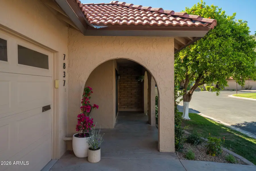 7837 E Crestwood Way, Scottsdale, AZ 85250 - #2