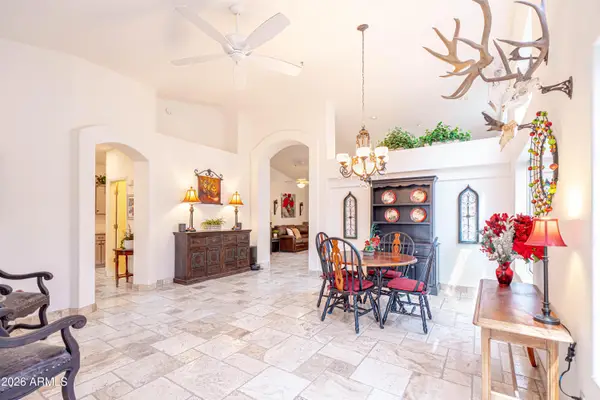 11822 E Becker Lane, Scottsdale, AZ 85259