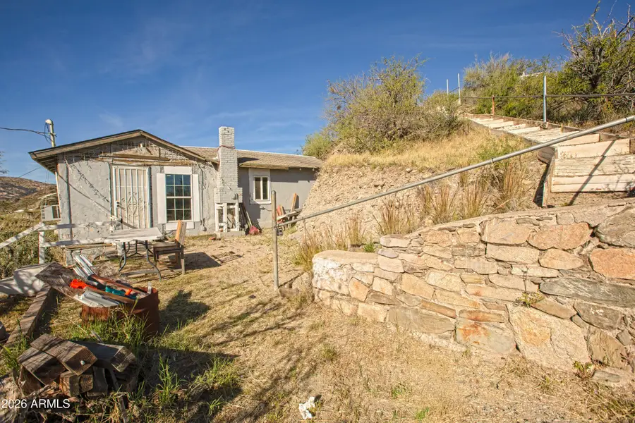 512 W Pinto Street, Miami, AZ 85539 - #2