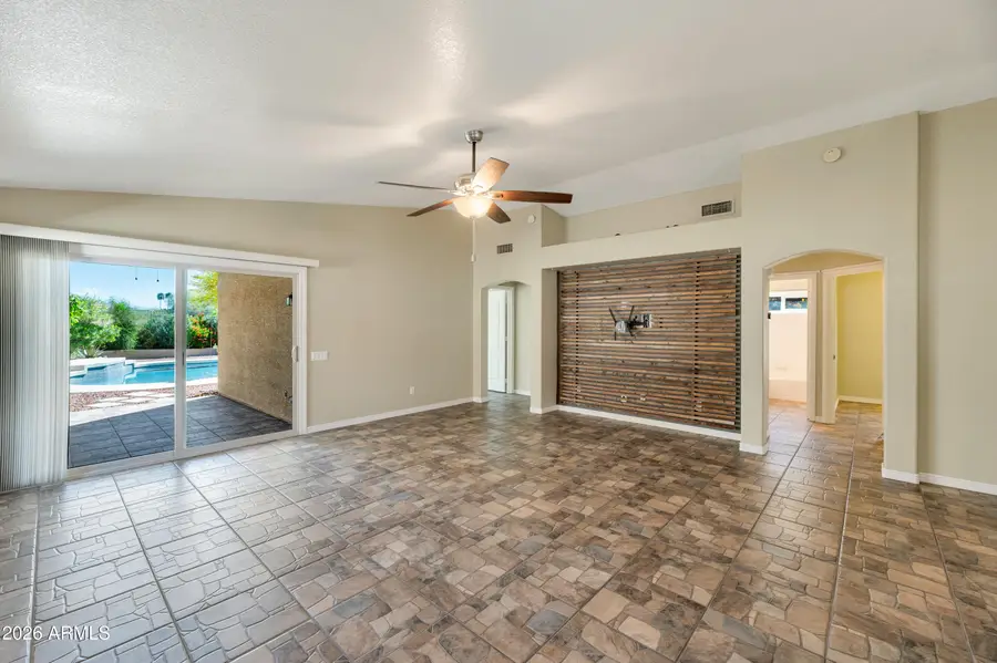 18431 N 5th Avenue, Phoenix, AZ 85023 - #3