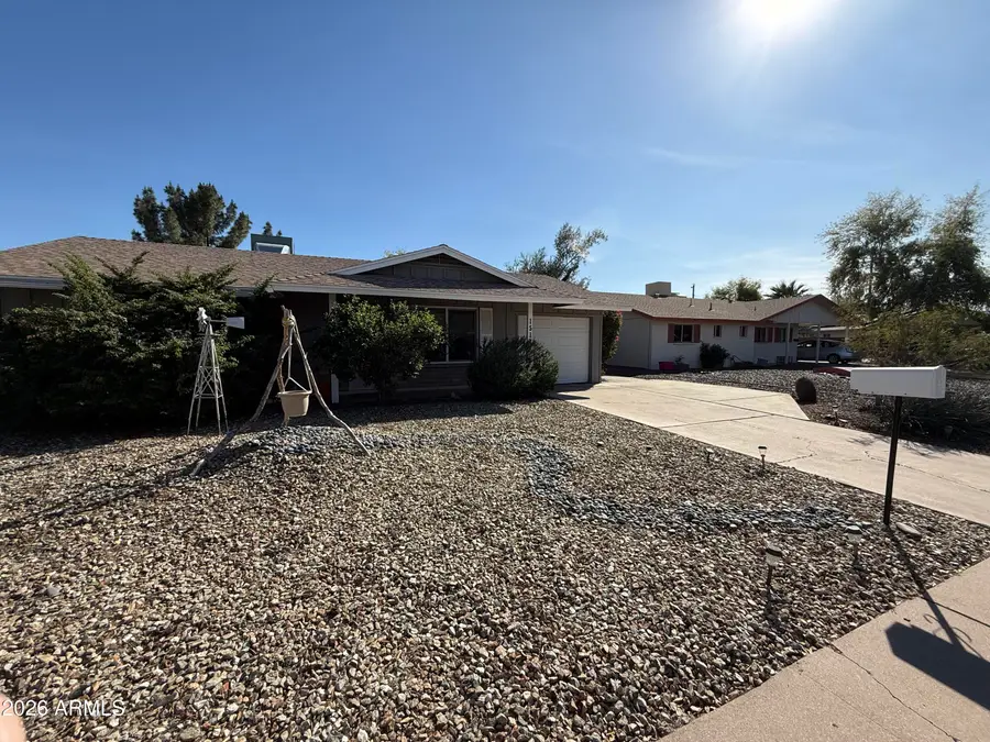 1513 W Helena Drive, Phoenix, AZ 85023 - #2