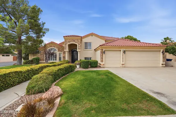 3516 E Fairbrook Circle, Mesa, AZ 85213