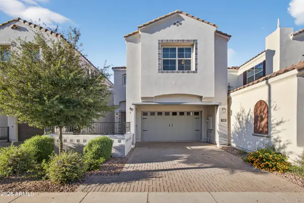 1568 E Shannon Street, Gilbert, AZ 85295