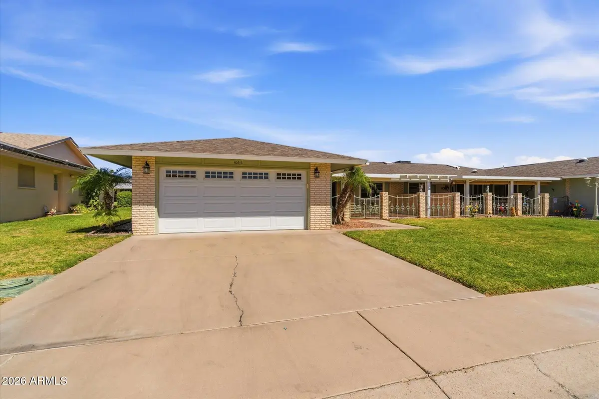 10616 W Roundelay Circle, Sun City, AZ 85351 - #1
