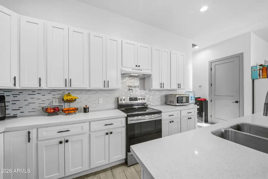 209 E Kinderman Drive, Avondale, AZ 85323 - #3