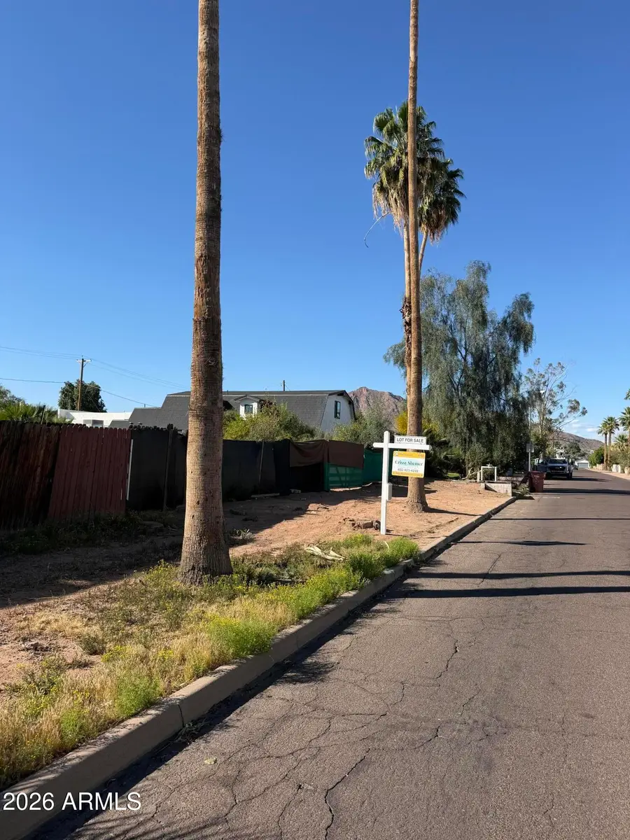 3008 N 61st Place #13, Scottsdale, AZ 85251 - #2