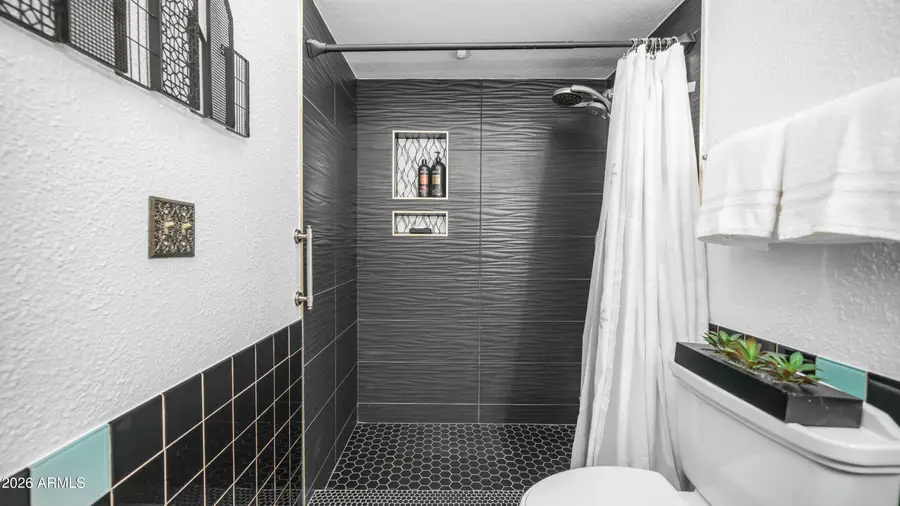 408 E Meadows Lane, Gilbert, AZ 85234 - #3