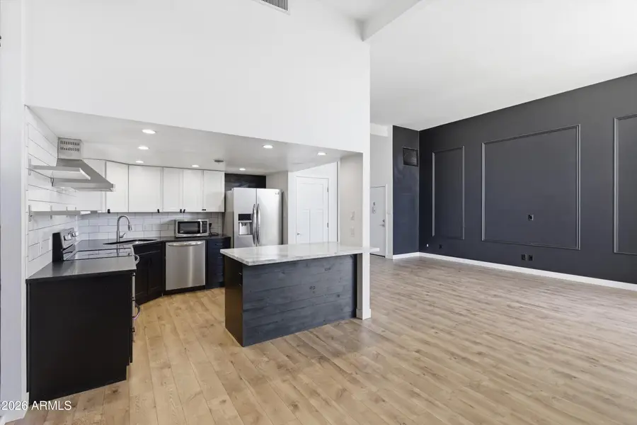 334 W Medlock Drive #C201, Phoenix, AZ 85013 - #3