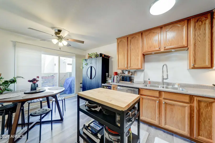 8055 E Thomas Road #D102, Scottsdale, AZ 85251 - #3