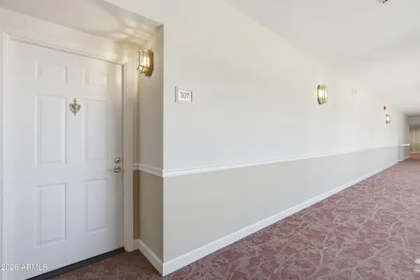 17404 N 99th Avenue #307, Sun City, AZ 85373