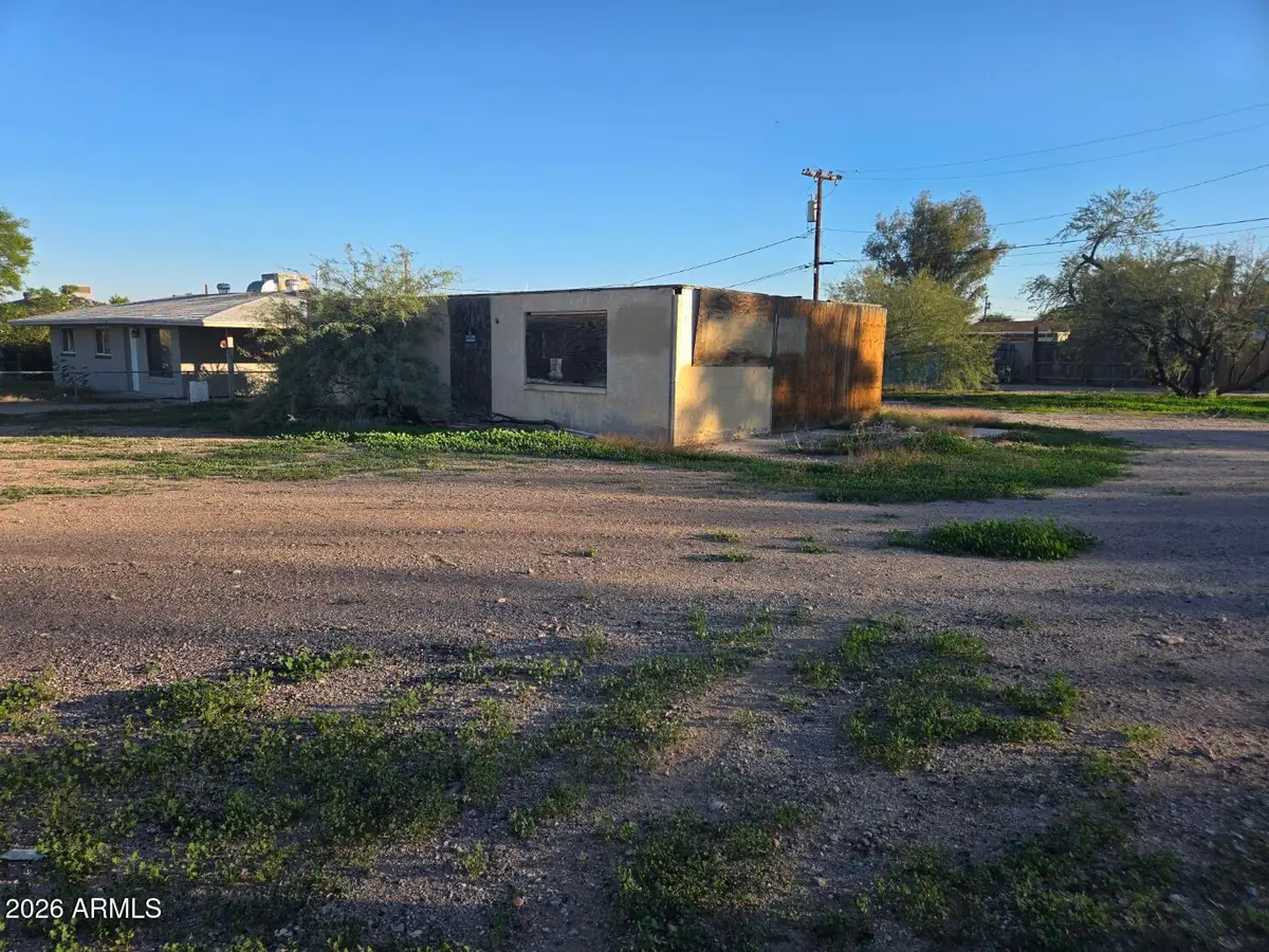 409 W Richards Street, Gila Bend, AZ 85337 - #1