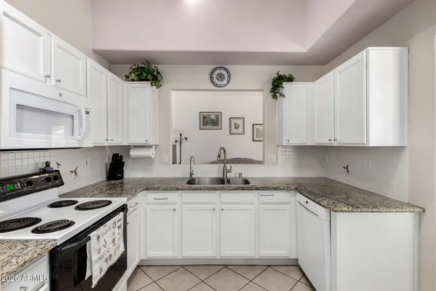 79 W Gail Drive, Gilbert, AZ 85233 - #3