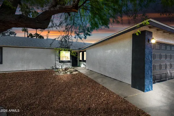 6112 W Saint Moritz Lane, Glendale, AZ 85306