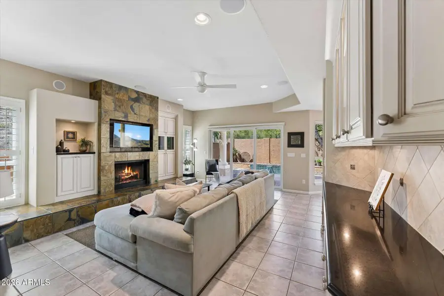 902 E Mescal Street, Phoenix, AZ 85020 - #3