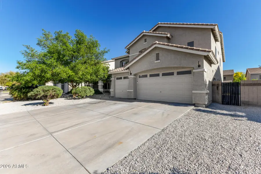 863 E Megan Drive, San Tan Valley, AZ 85140 - #2