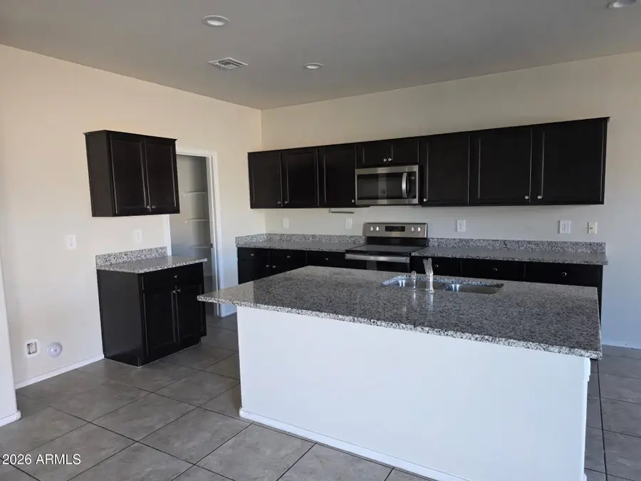 35262 W San Ildefanso Avenue, Maricopa, AZ 85138 - #2