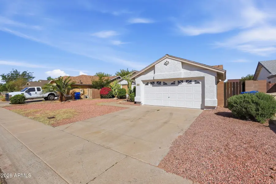 8542 W Oregon Avenue, Glendale, AZ 85305 - #3