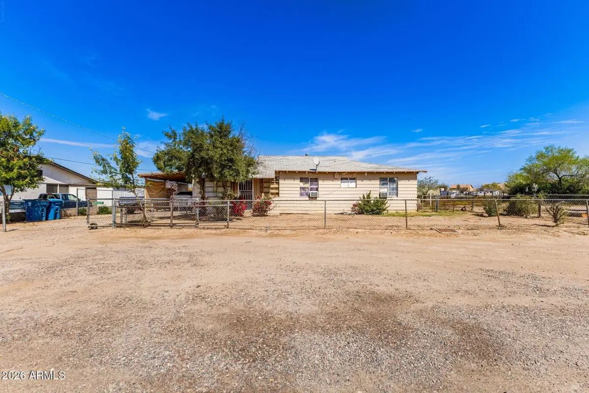 3802 W Alta Vista Road, Phoenix, AZ 85041 - #1