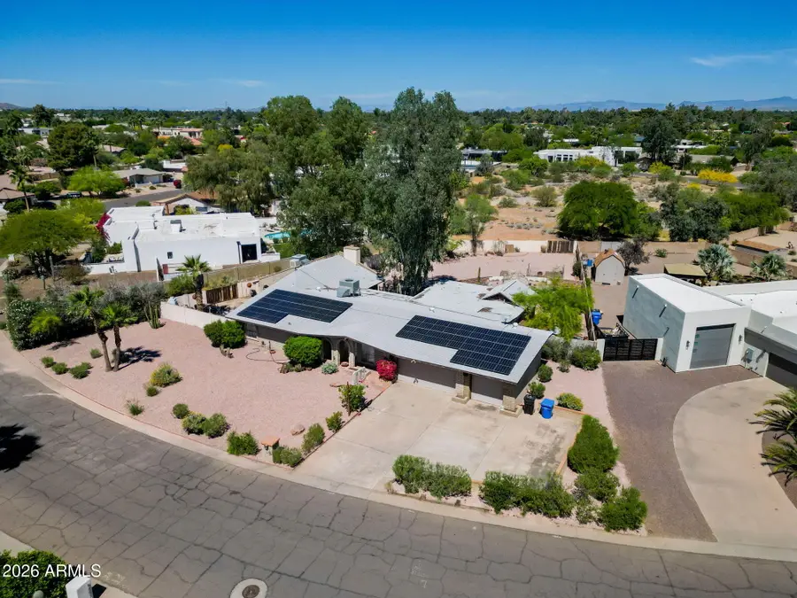 5854 E Onyx Avenue, Paradise Valley, AZ 85253 - #2