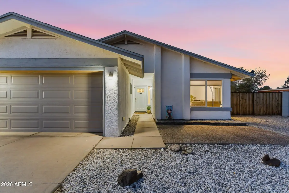 6802 W Ocotilla Lane, Peoria, AZ 85345 - #1