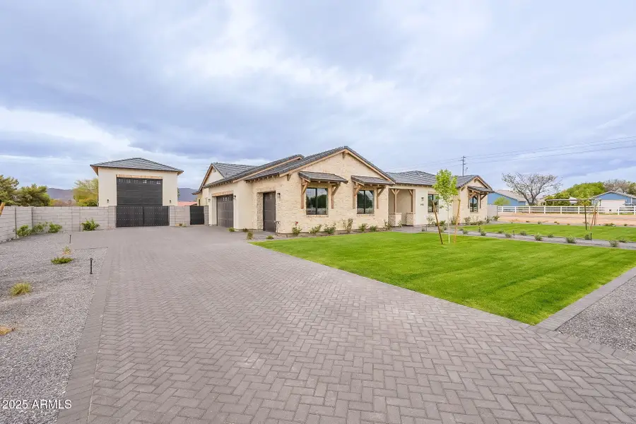 6930 N 178th Lane, Waddell, AZ 85355 - #2