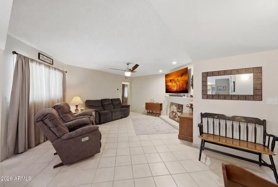 10534 W Desert Forest Circle, Sun City, AZ 85351 - #2