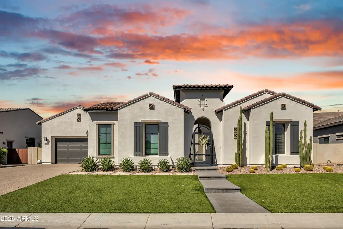 7126 S Portland Avenue, Gilbert, AZ 85298 - #1