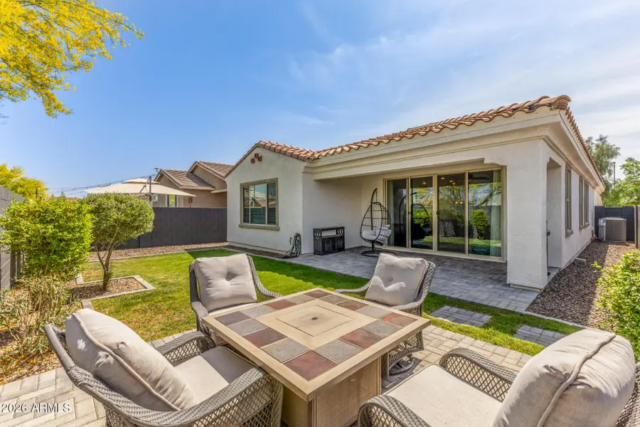 542 W Rainbow Bridge Lane, San Tan Valley, AZ 85140 - #3