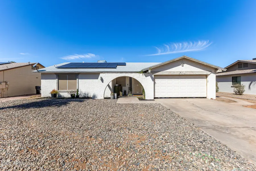 864 W Kilarea Avenue, Mesa, AZ 85210 - #3