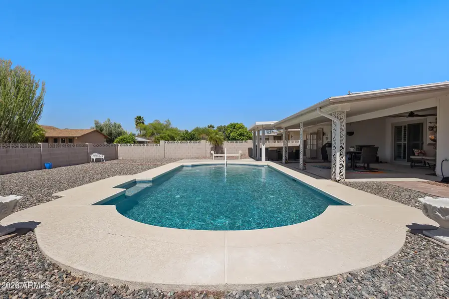 10421 W Concho Circle, Sun City, AZ 85373 - #2