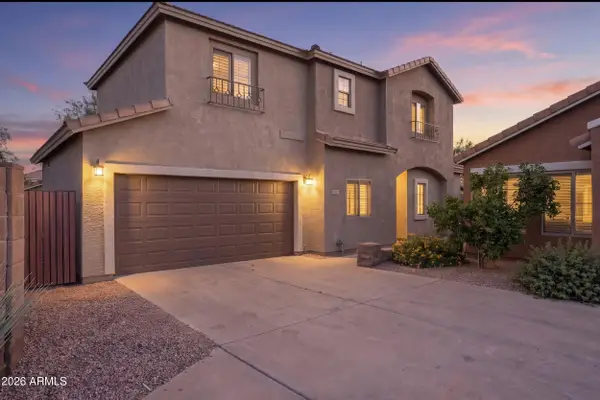 21844 N 40th Place, Phoenix, AZ 85050