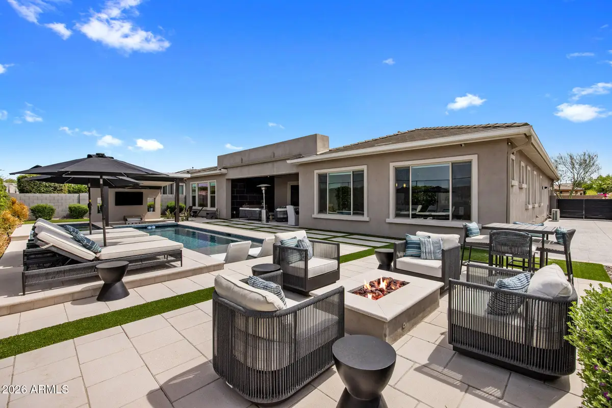 3244 E Daley Lane, Phoenix, AZ 85050 - #1