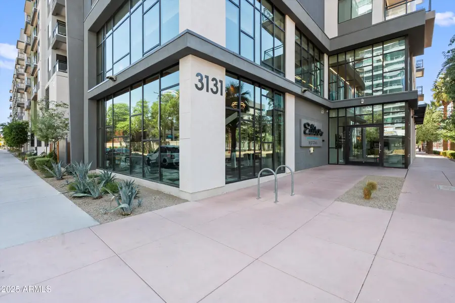 3131 N Central Avenue #6002, Phoenix, AZ 85012 - #2