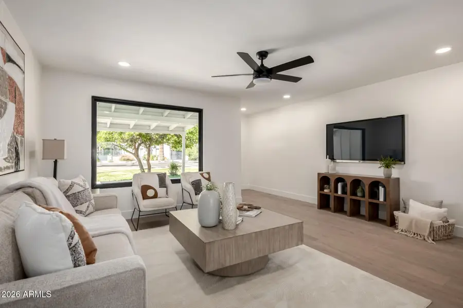 2825 E Campbell Avenue, Phoenix, AZ 85016 - #2