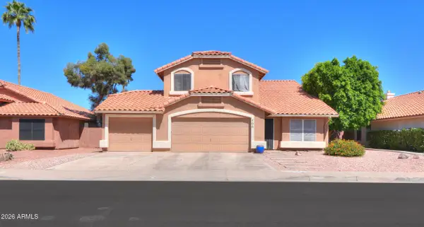 466 W Smoke Tree Road, Gilbert, AZ 85233