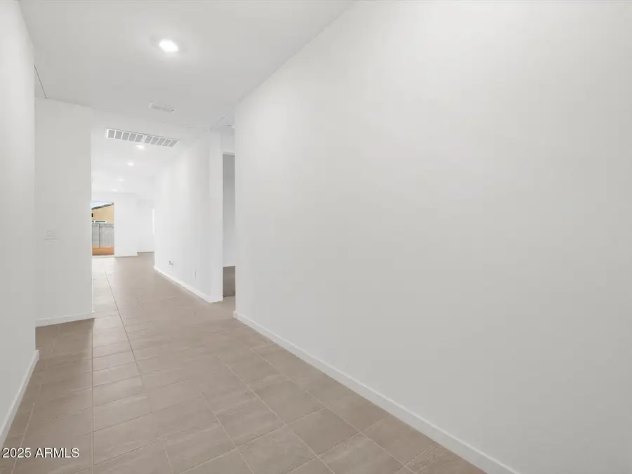 32853 N Vineyard Avenue, San Tan Valley, AZ 85143 - #3