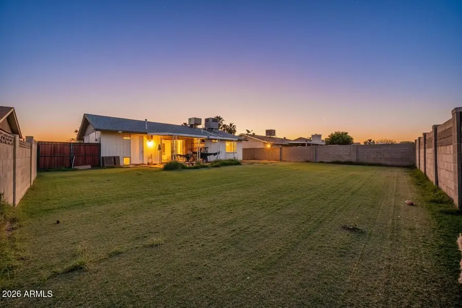 8933 W Roma Avenue, Phoenix, AZ 85037 - #2