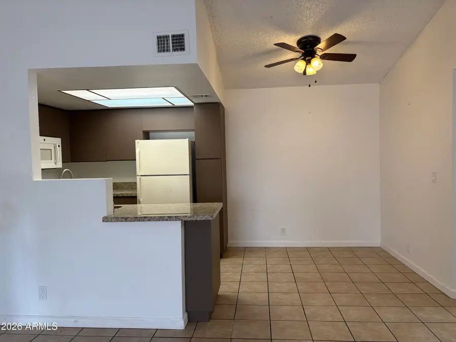 1820 E Morten Avenue #203, Phoenix, AZ 85020 - #2