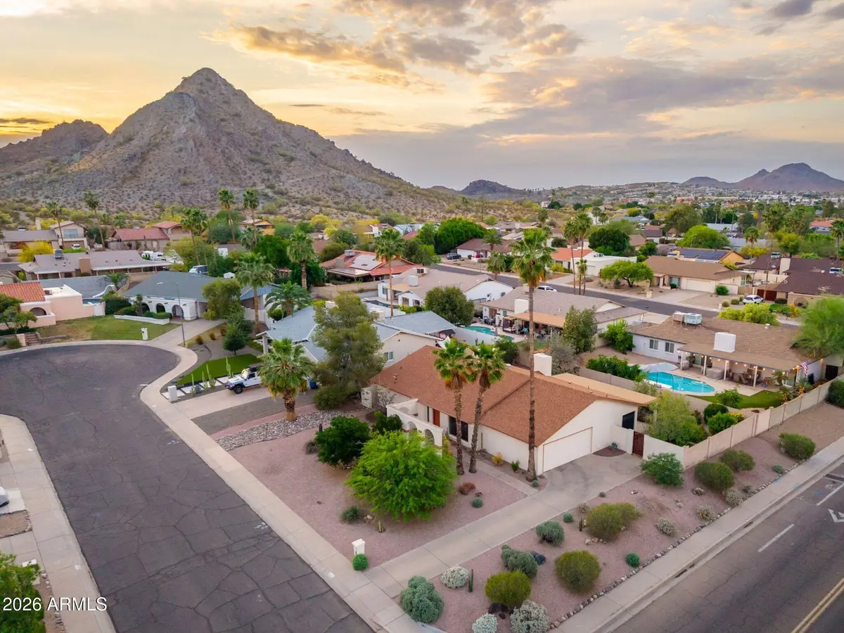 2346 E Mescal Street, Phoenix, AZ 85028 - #1