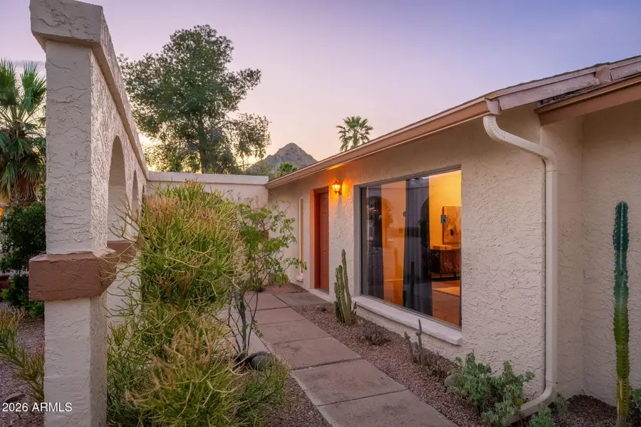 2346 E Mescal Street, Phoenix, AZ 85028 - #2