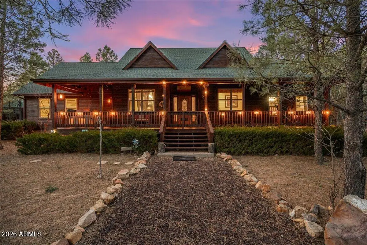 2952 Country View Lane, Overgaard, AZ 85933 - #1