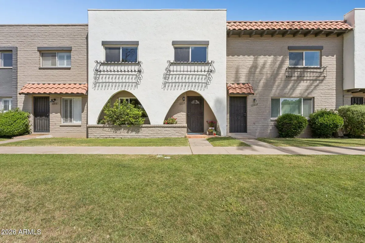 2818 E Clarendon Avenue, Phoenix, AZ 85016 - #1