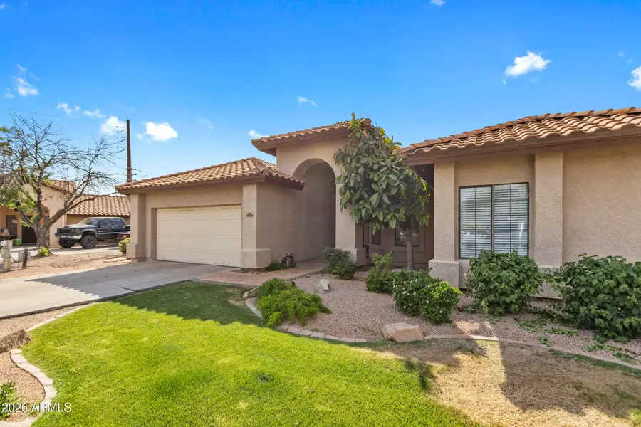 1202 E Greenway Circle, Mesa, AZ 85203 - #2