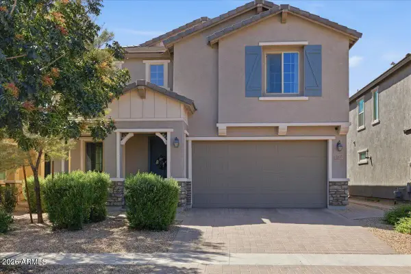 2435 E Saint Catherine Avenue, Phoenix, AZ 85042