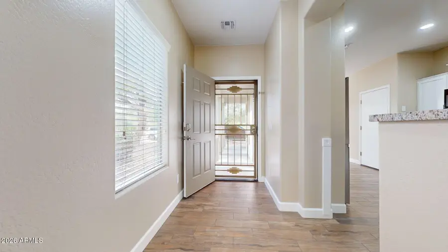 19392 W Washington Street, Buckeye, AZ 85326 - #2