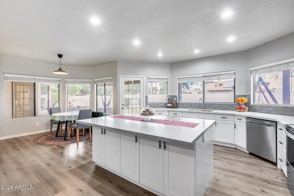 1042 W Newport Beach Drive, Gilbert, AZ 85233 - #1