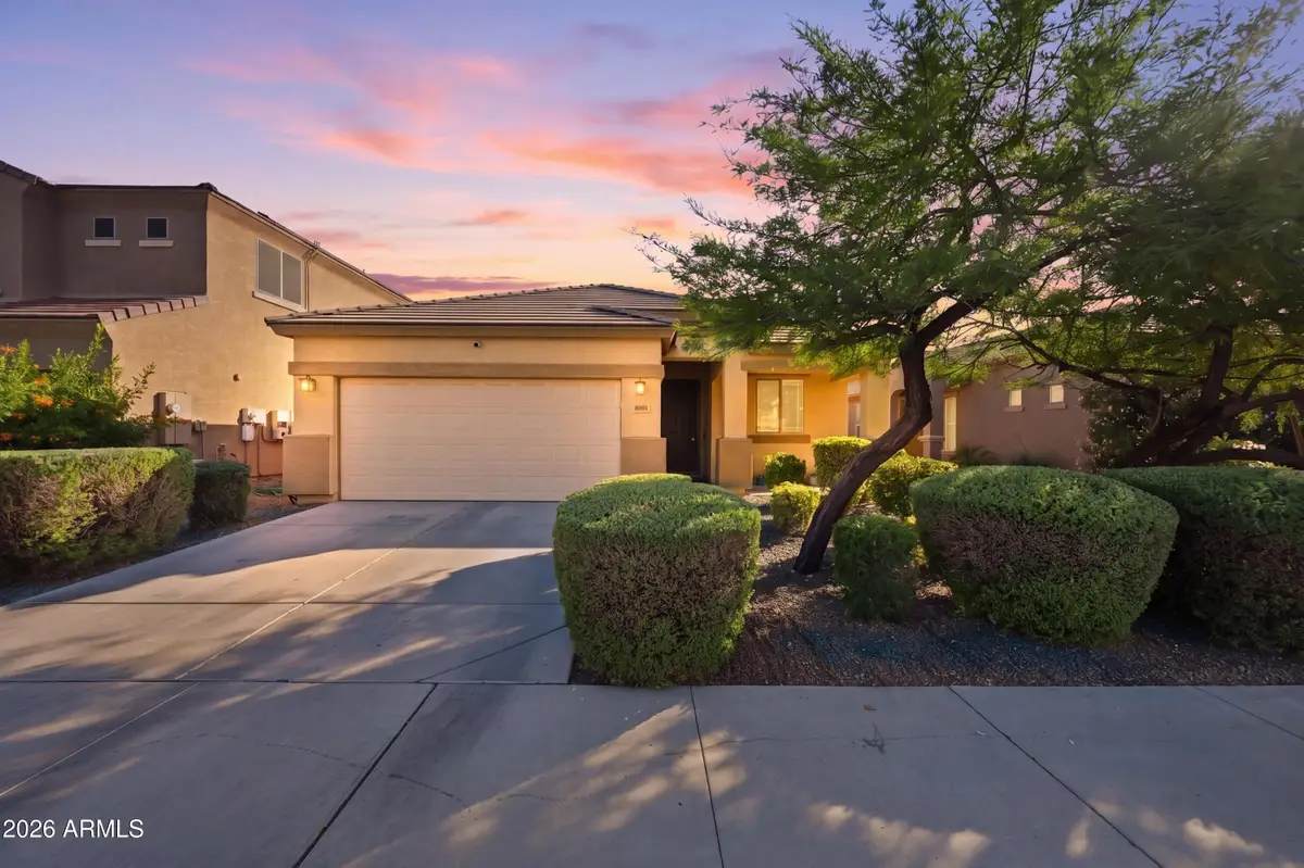 8881 W Cameron Drive, Peoria, AZ 85345 - #1