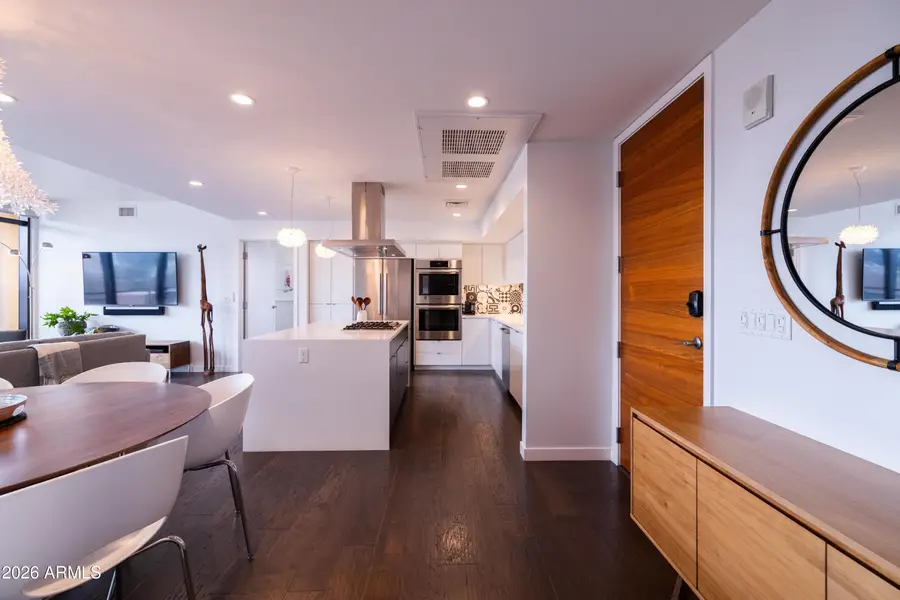 200 W Portland Street #827, Phoenix, AZ 85003 - #3