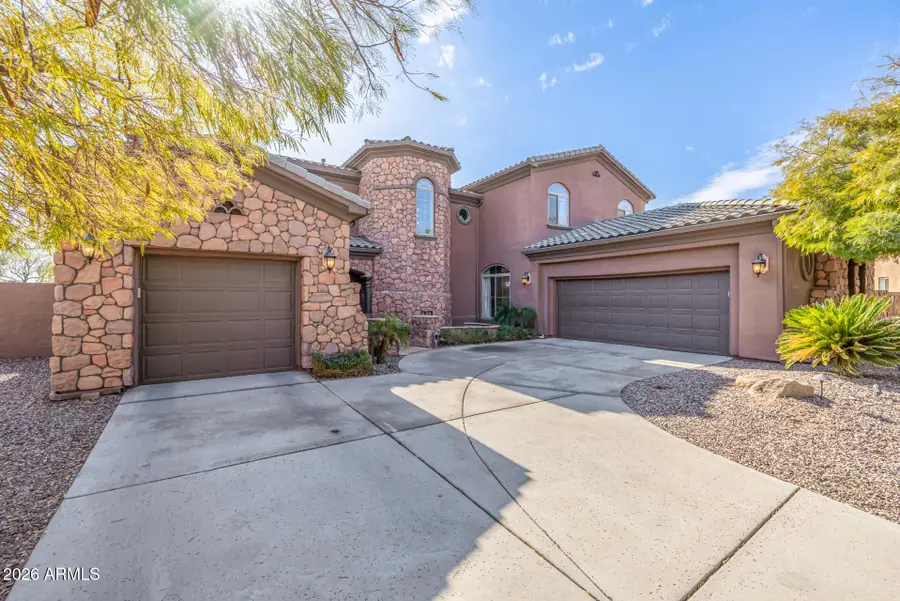 4543 S Roy Rogers Way, Gilbert, AZ 85297 - #3